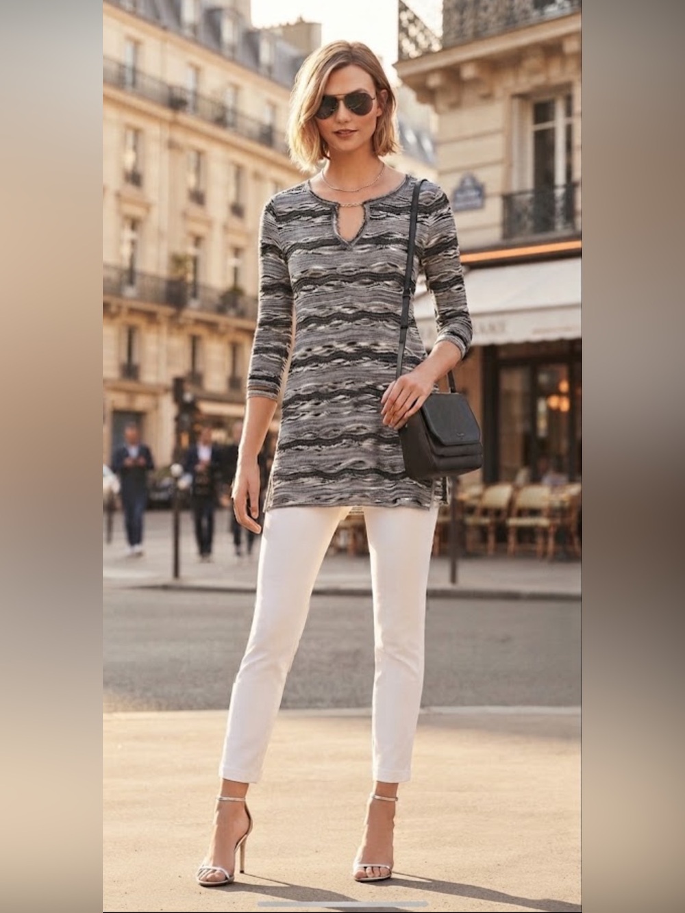 White House Black Market Black and White 3/4 Sleeve Tunic Top